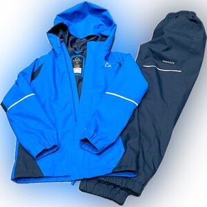 Paradox 2 piece rain suit for children size 6